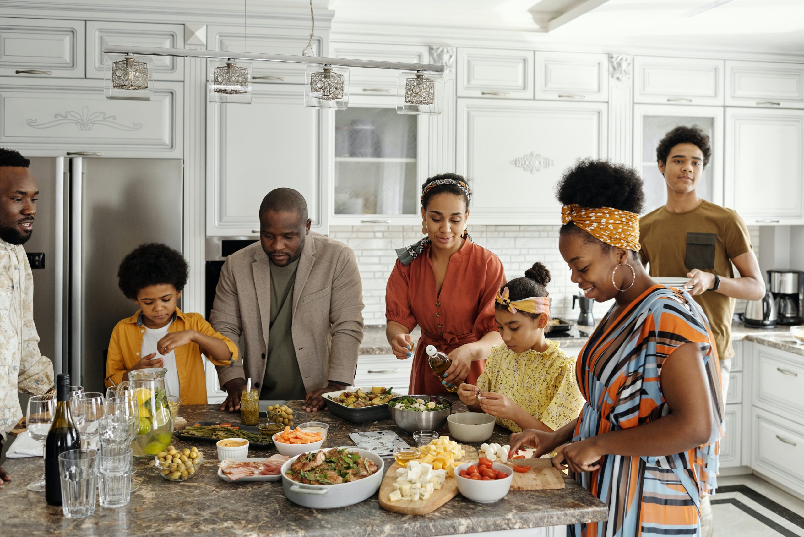 How to Design the Perfect Kitchen for Entertaining